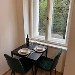 Apartment Cute Corner R&f Prag