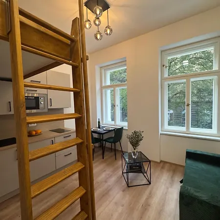 Cute Corner R&f Apartment *